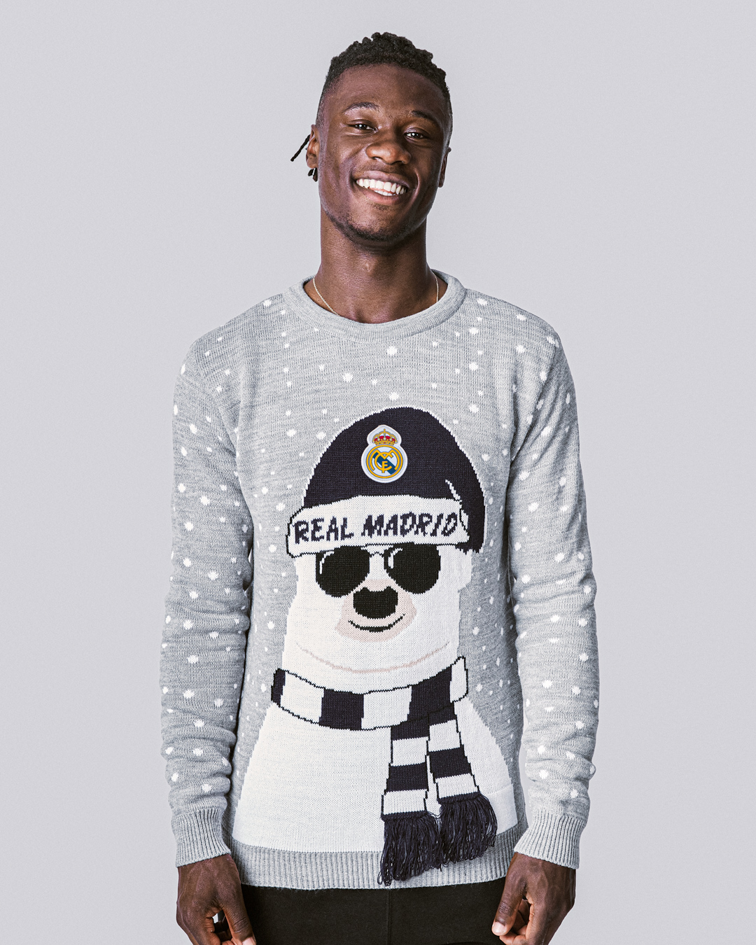 Real Madrid C.F. on X: " ¡No hay mejor manera de celebrar el  #UglyChristmasSweaterDay!  https://t.co/4YVcj8RY2m" / X