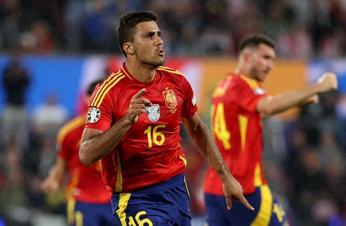 EURO 2024 - Rodri: 'Tôi thi đấu không vì Quả bóng vàng!' - Bongdaplus.vn