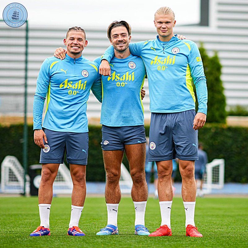 Man City stars return to prepare for new season, Grealish and Haaland join forces