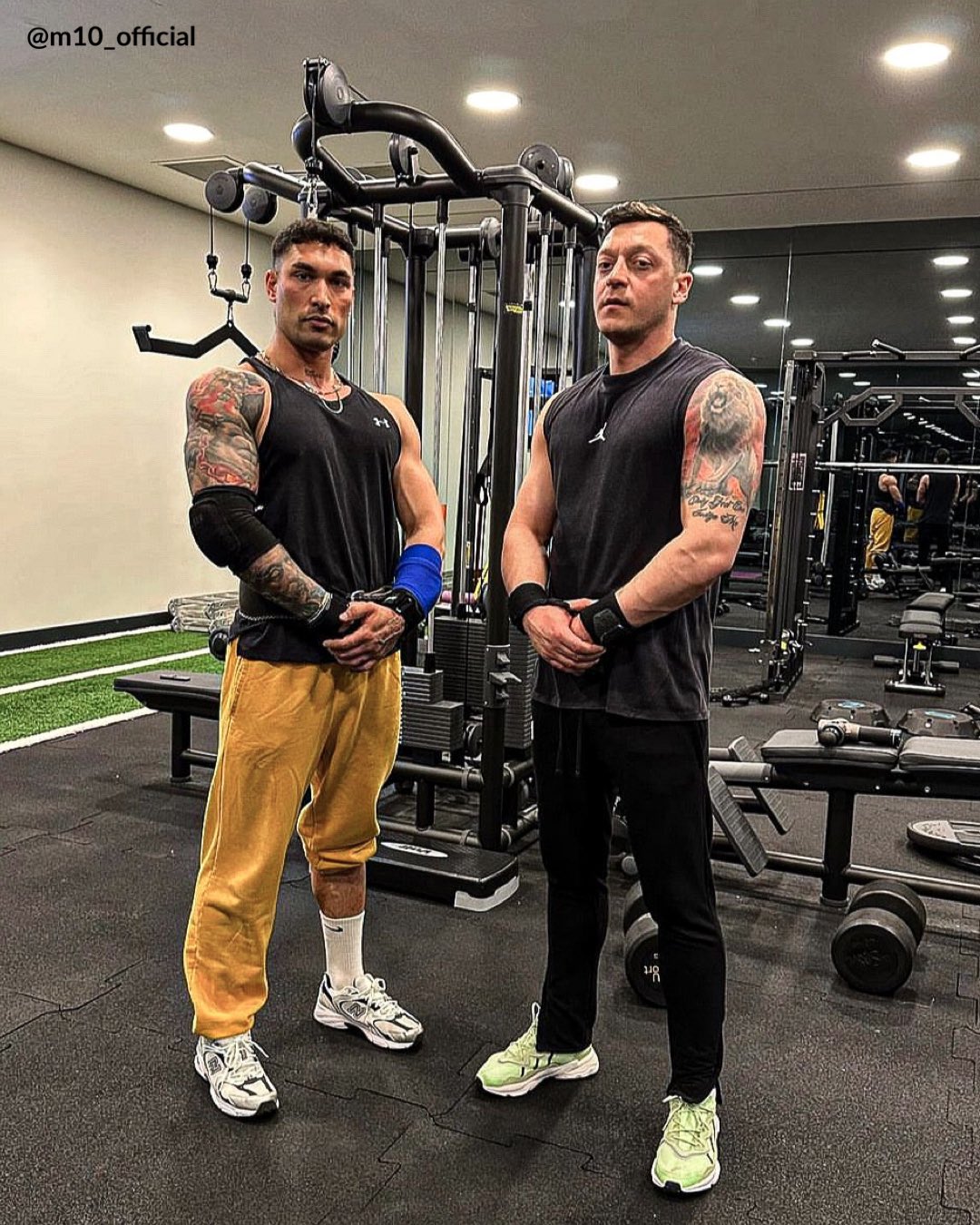 Dictate Sports on X: "Mesut Ozil is now a gym rat…   https://t.co/Q2fT1neV0R" / X