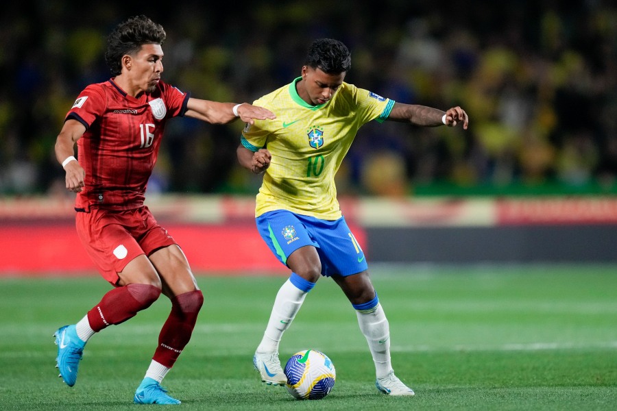 Trực tiếp bóng đá Brazil 1-0 Ecuador: Rodrygo mở tỉ số