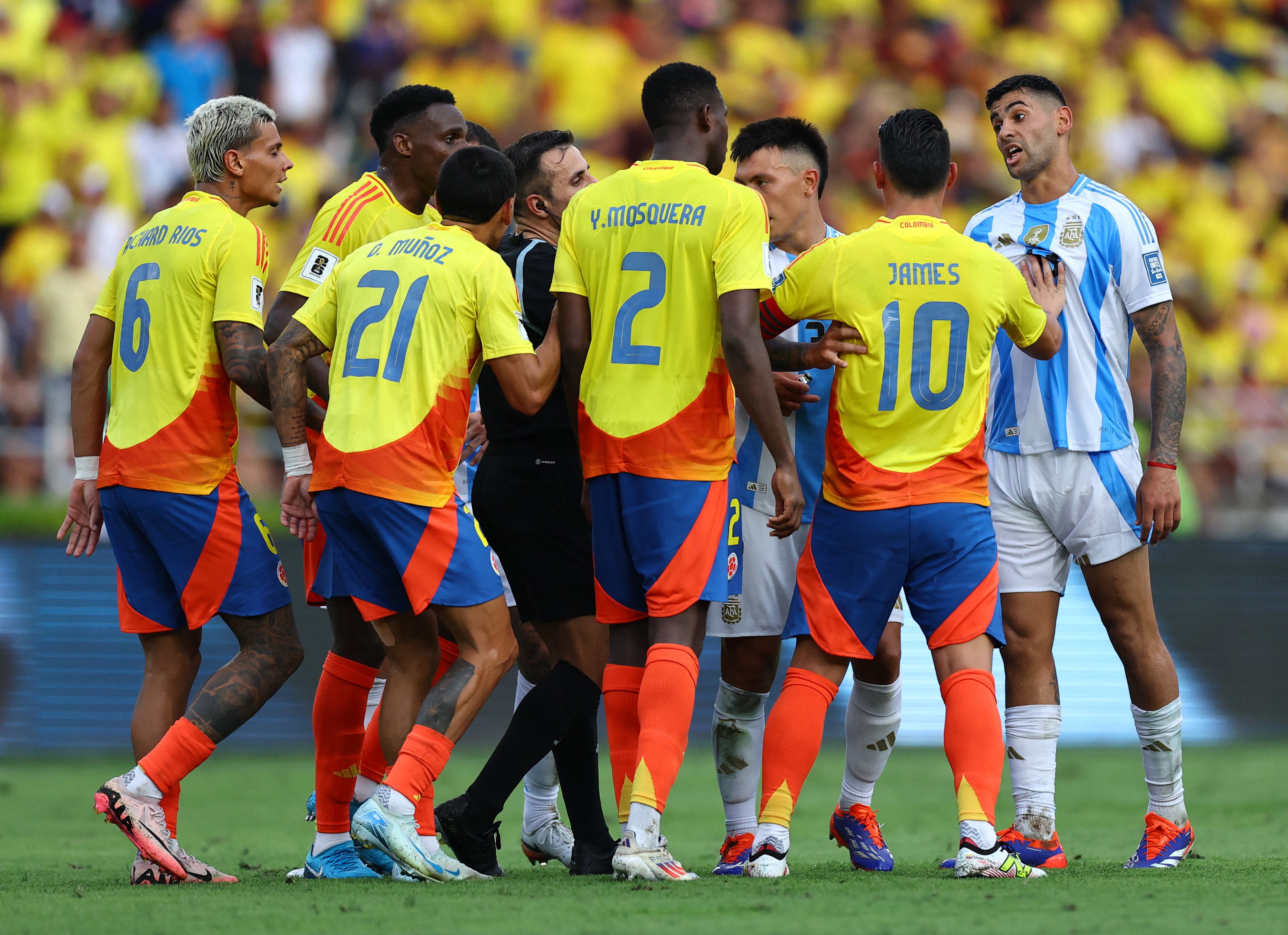 James Rodríguez anota y Colombia derrota a una Argentina sin Messi | beIN  SPORTS