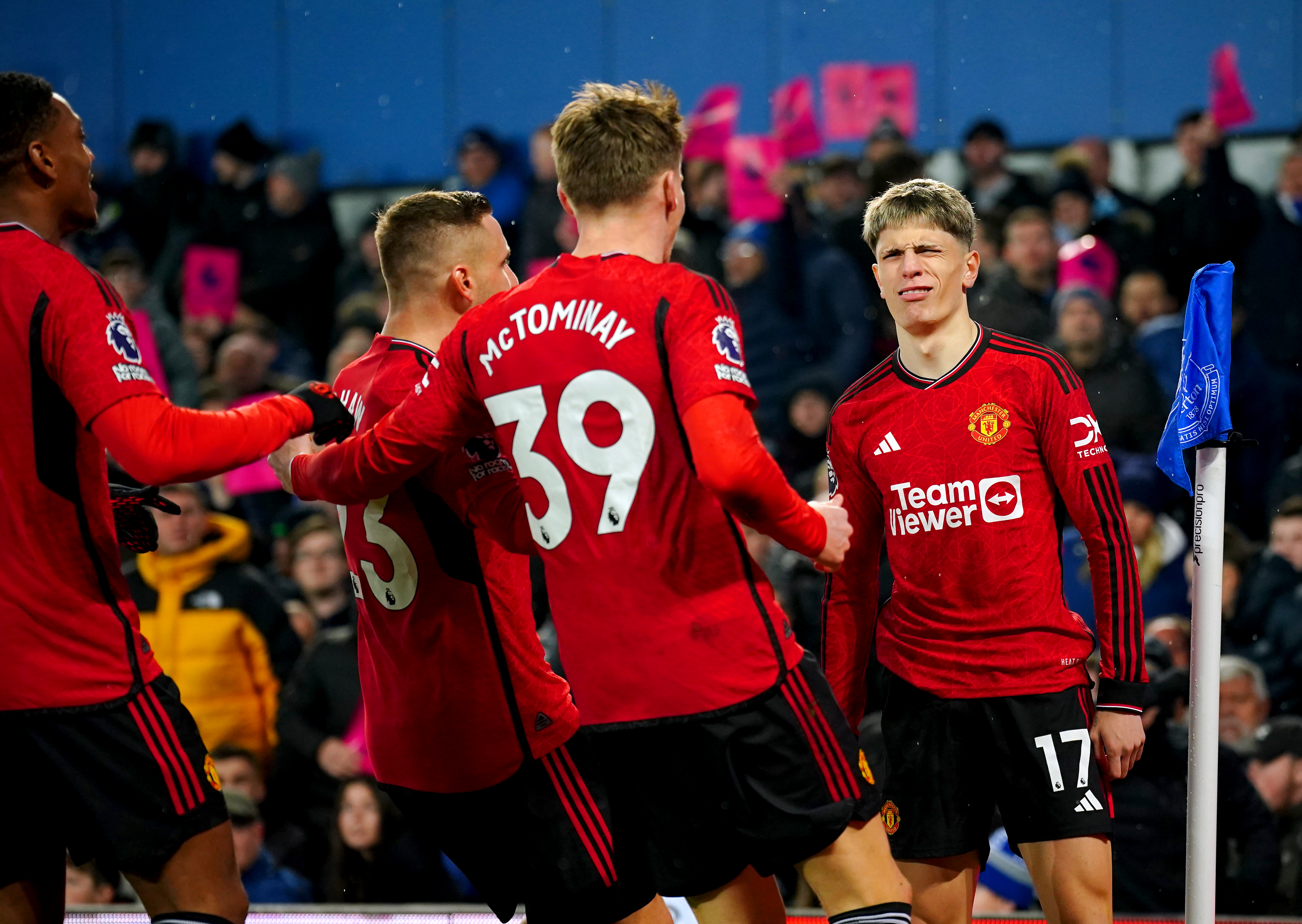 His mega strike helped fire the Red Devils to a 3-0 win at Goodison Park